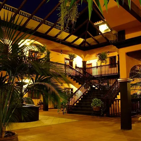 Residencial El Conde #4 Lägenhet