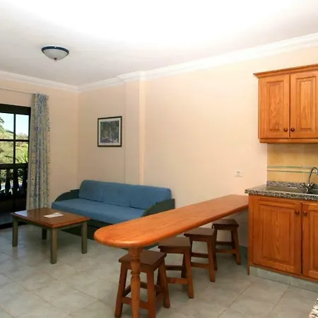 アパート Residencial El Conde #4
