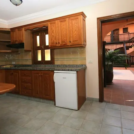 Residencial El Conde #4 *